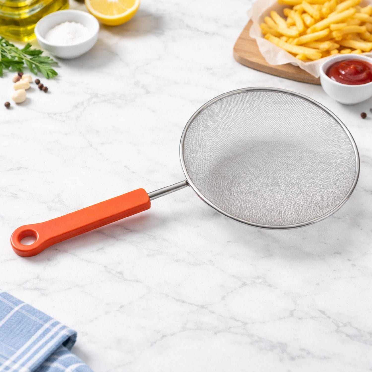 Fine Mesh Kitchen Strainer – Compact Size with Strong Handle - Image 2