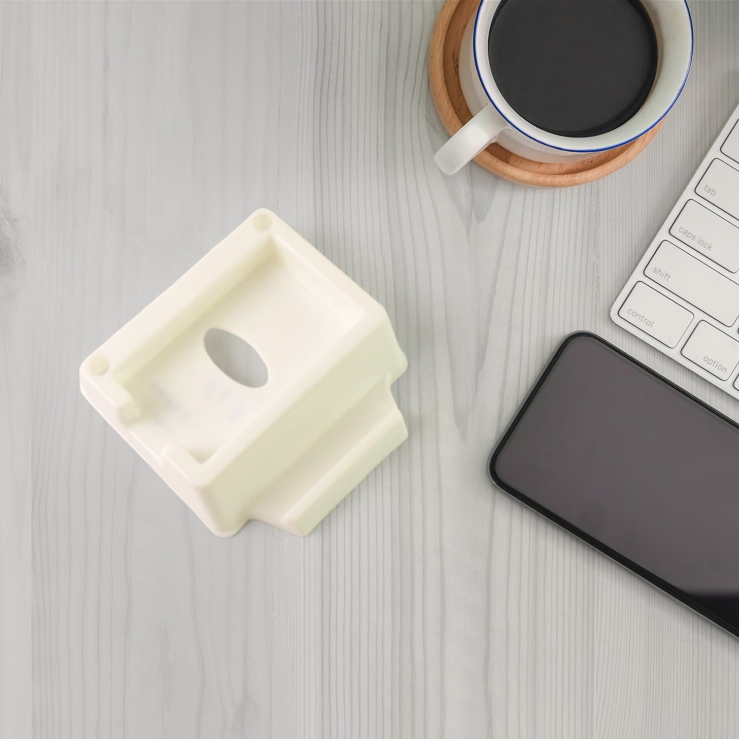 Plastic Mobile Phone Stand – Wall Mounted Organizer & Charger - Image 3