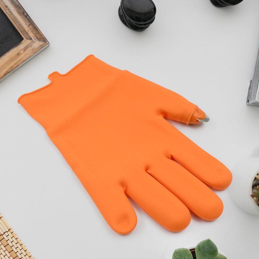 Right-Handed Thumb Cutter Glove – Safe Harvesting | Indo Glow