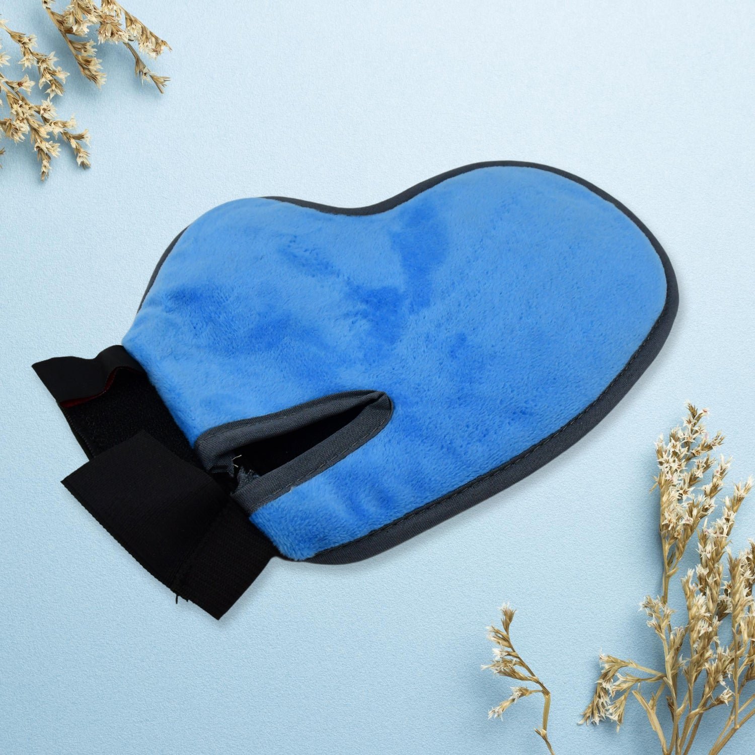 Pet Grooming Glove – Gentle Deshedding & Massage Tool for Pets - Image 4