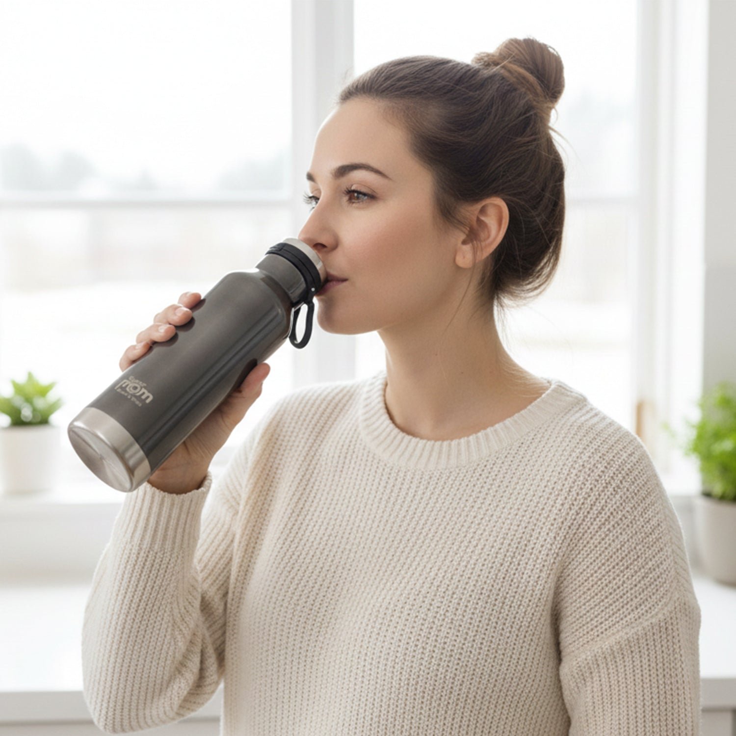 Insulated Hydro Water Bottle 500ml – Stainless Steel Vacuum Flask - Image 4