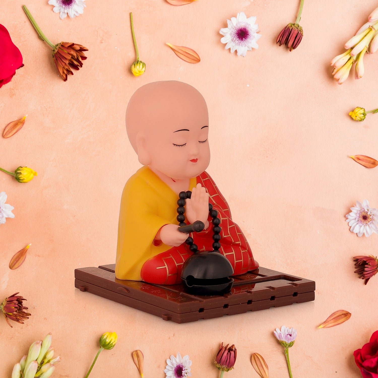 Solar Buddha Statue - Moving Head & Hand Decor | Styleva - Image 4