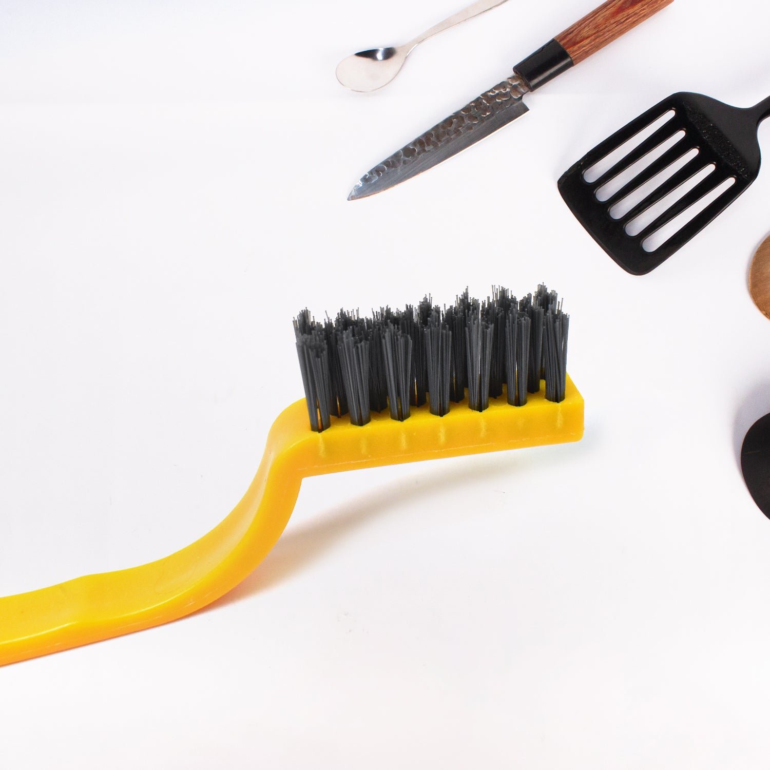 Mini Nylon Cleaning Brush - Powerful Scrubbing for Home | Velvet Wipe - Image 8