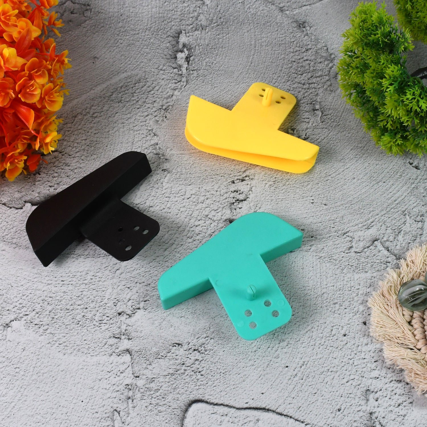 Mobile Charging Stand - Wall Mount Phone Holder | Gambit - Image 3