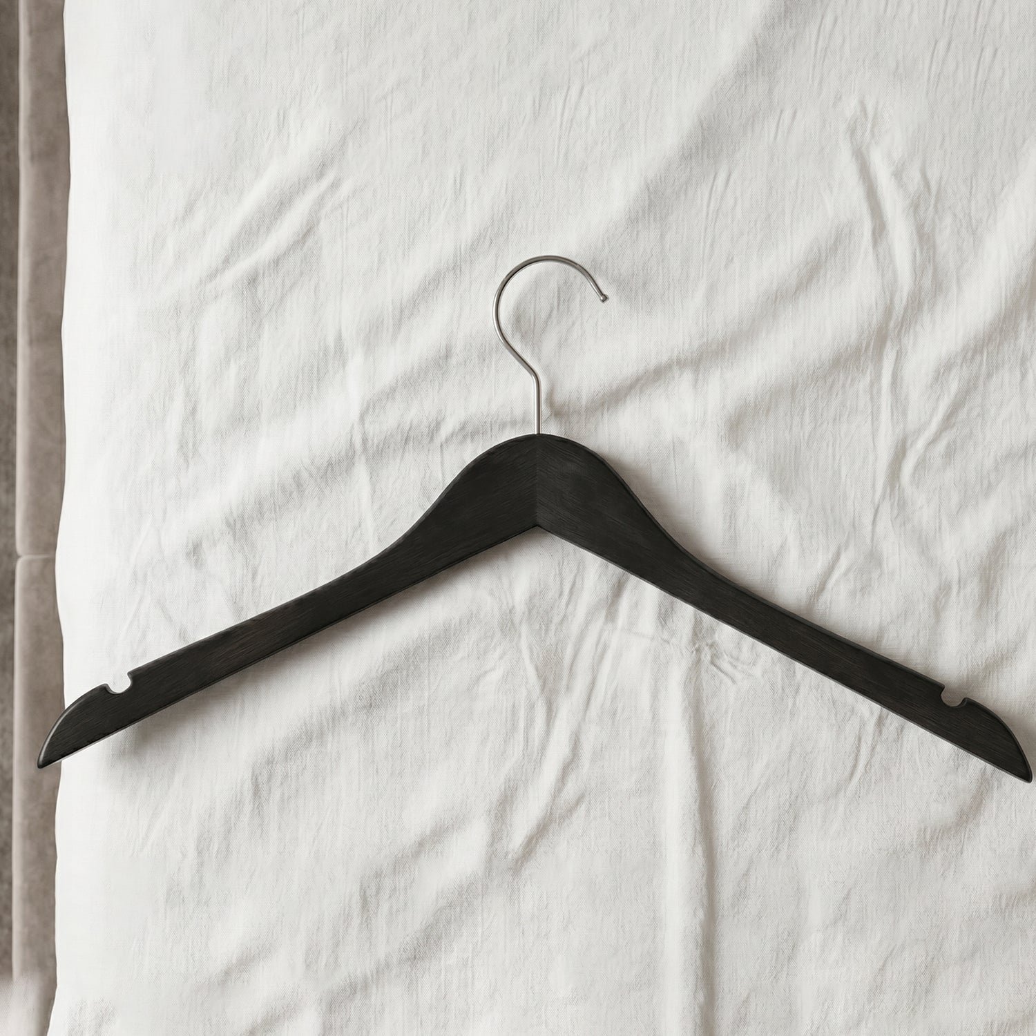 Premium Cloth Hanger – Durable Non-Slip with Metal Hook for Wardrobe - Image 4