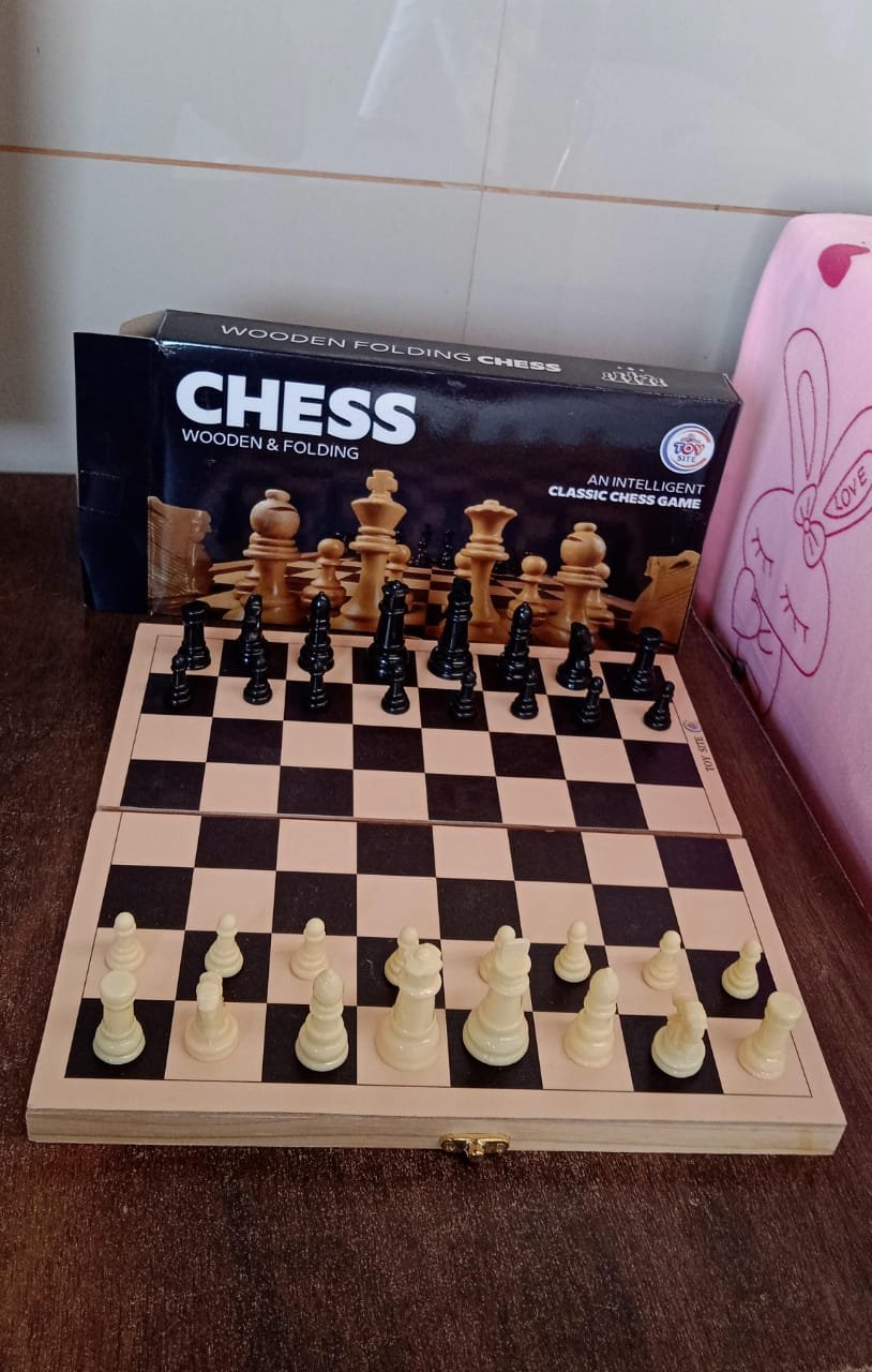 Folding Wooden Chess Set - Portable 30x30cm Board | Boardoria - Image 7