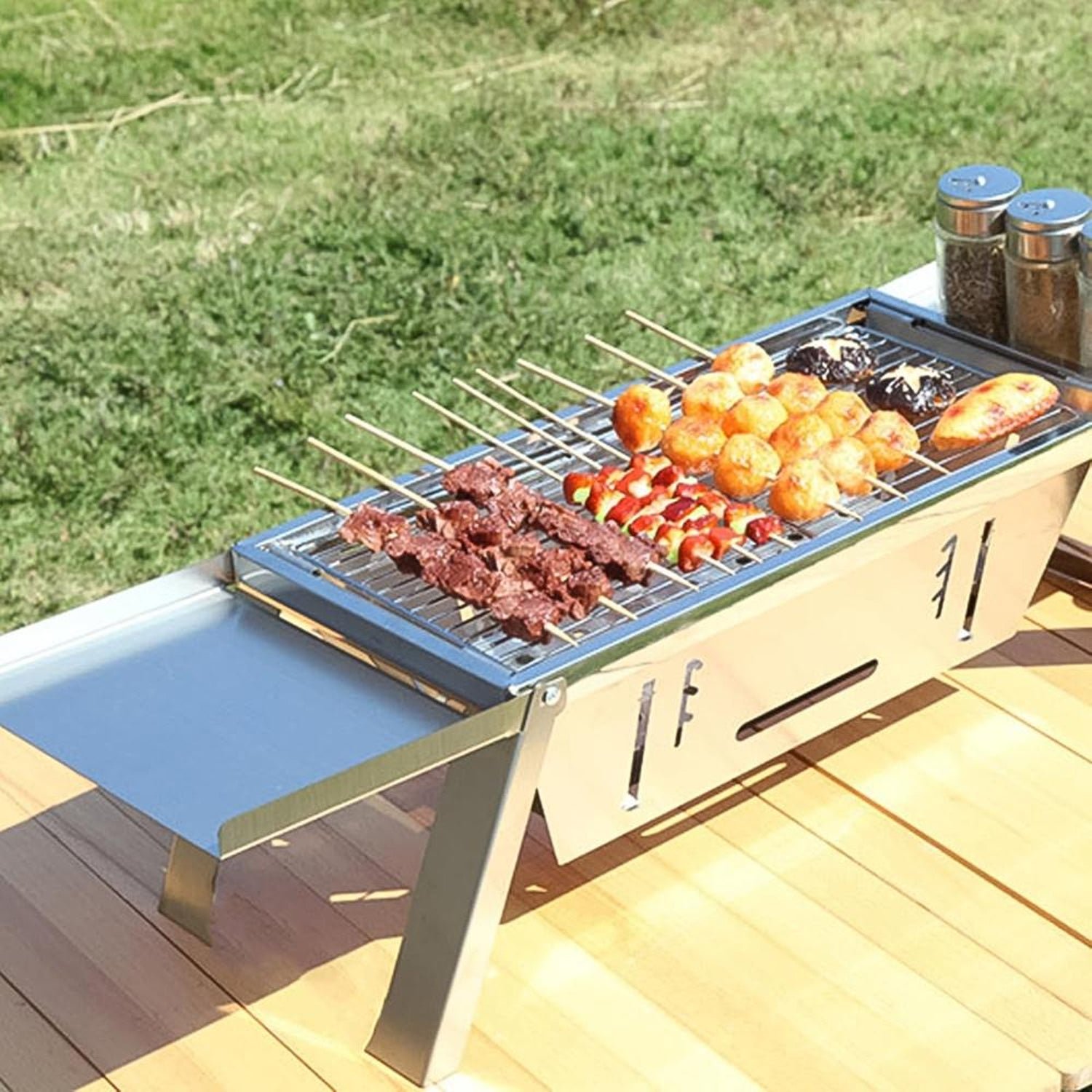 Portable Stainless Steel Grill – Compact Outdoor BBQ Solution - Image 4