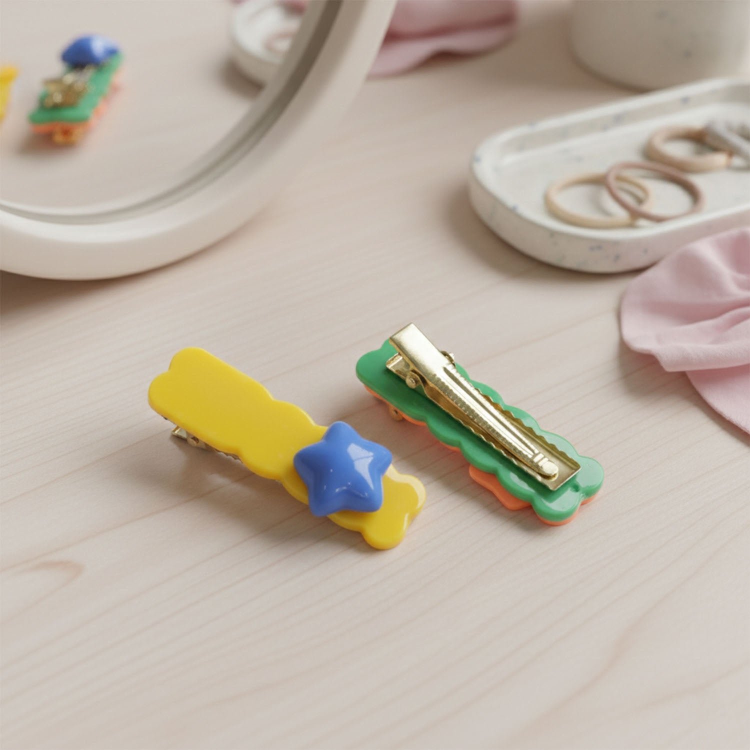Star Design Hair Clip Set – Colorful & Decorative 4 Pieces - Image 7