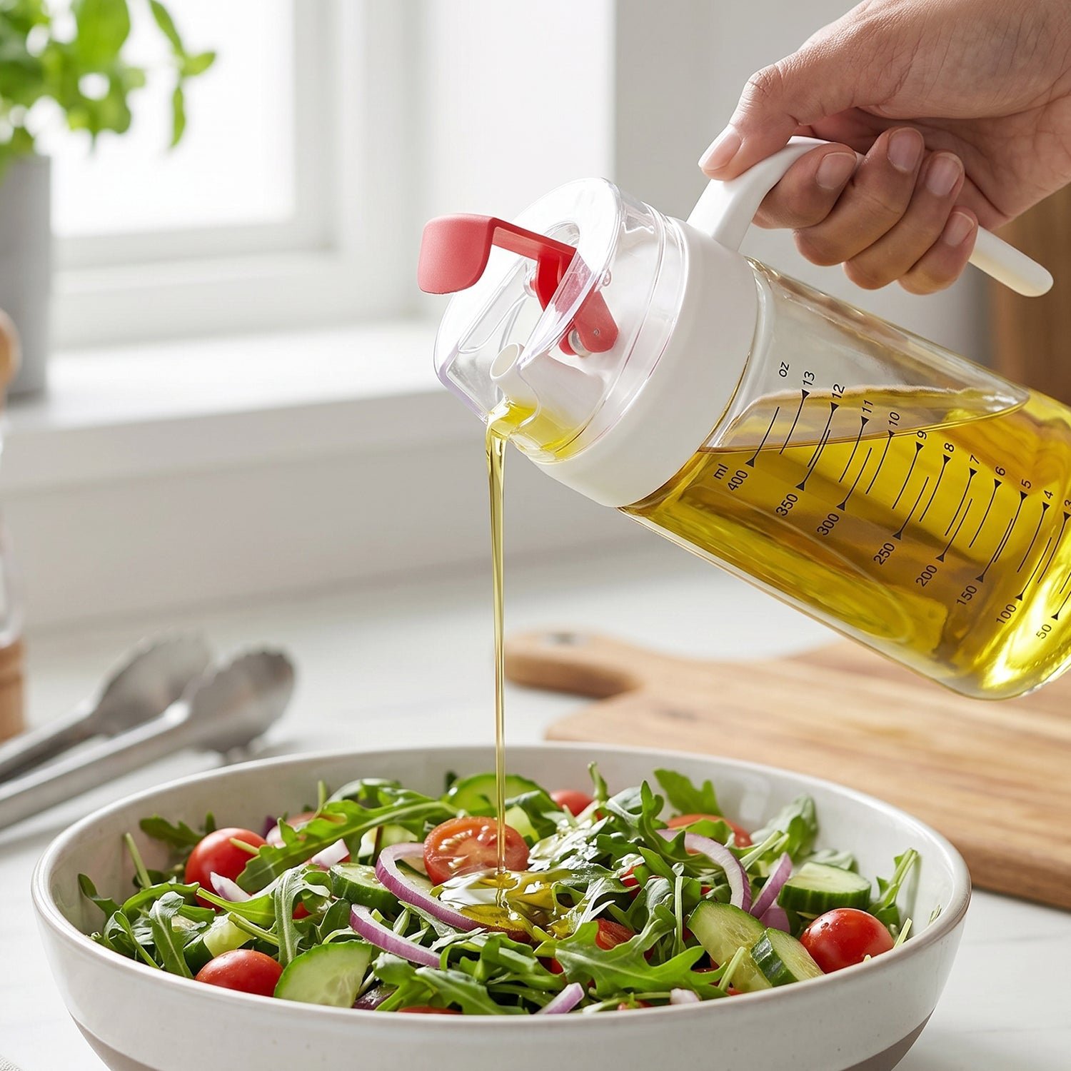 Glass Oil Dispenser Bottle – Auto-Flip Cap & Precise Measurement - Image 5