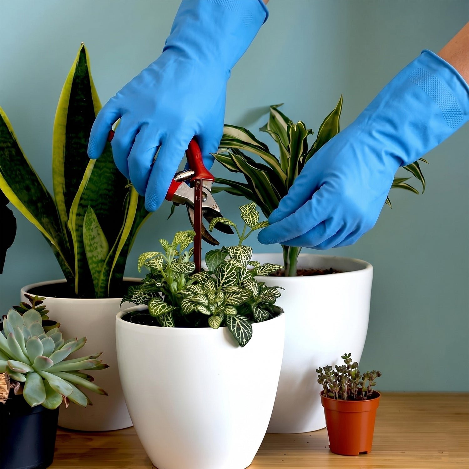 Waterproof Rubber Cleaning Gloves – Durable & Reusable Kitchen Gloves - Image 4
