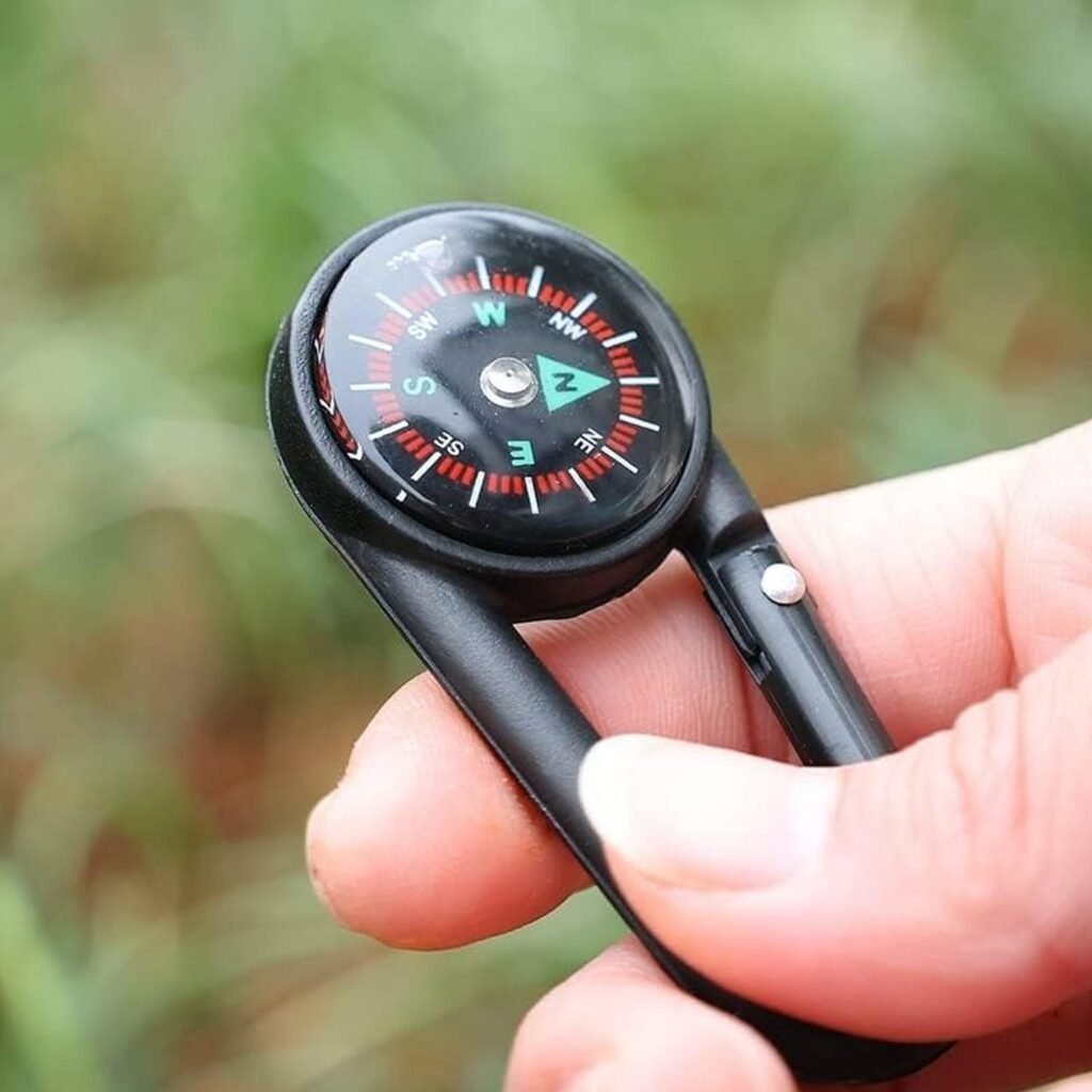 Mini Compass with Clip - Portable Outdoor Gear | Trekola