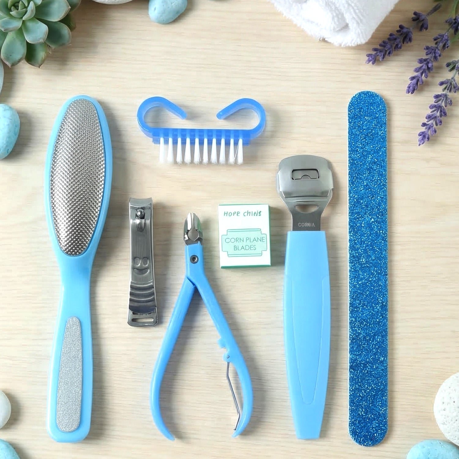 7 In 1 Pedicure Manicure Kit – Complete Foot & Nail Care Set - Image 6
