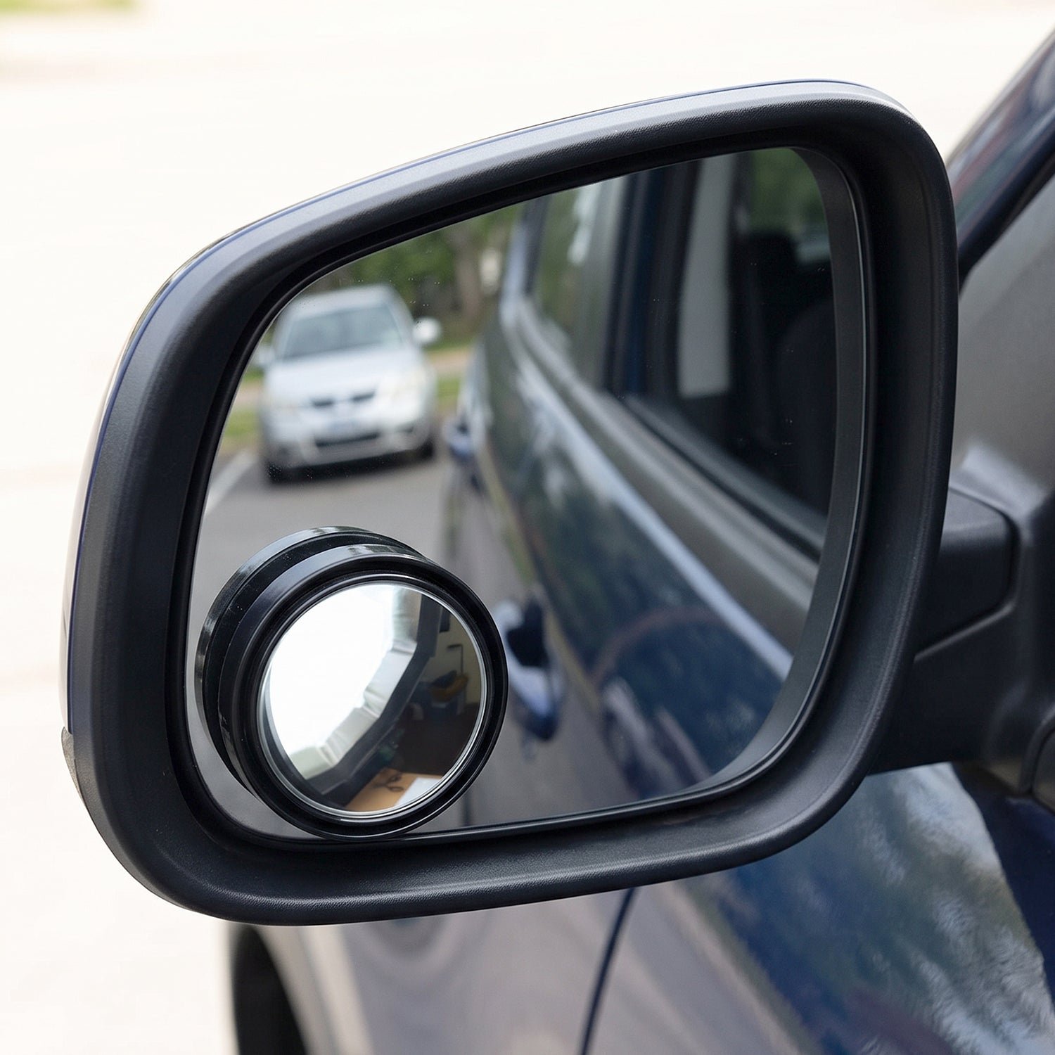 Round Blind Spot Mirror Wide Angle Rear View for Car 360 Degree (2 Pc Set) - Image 4