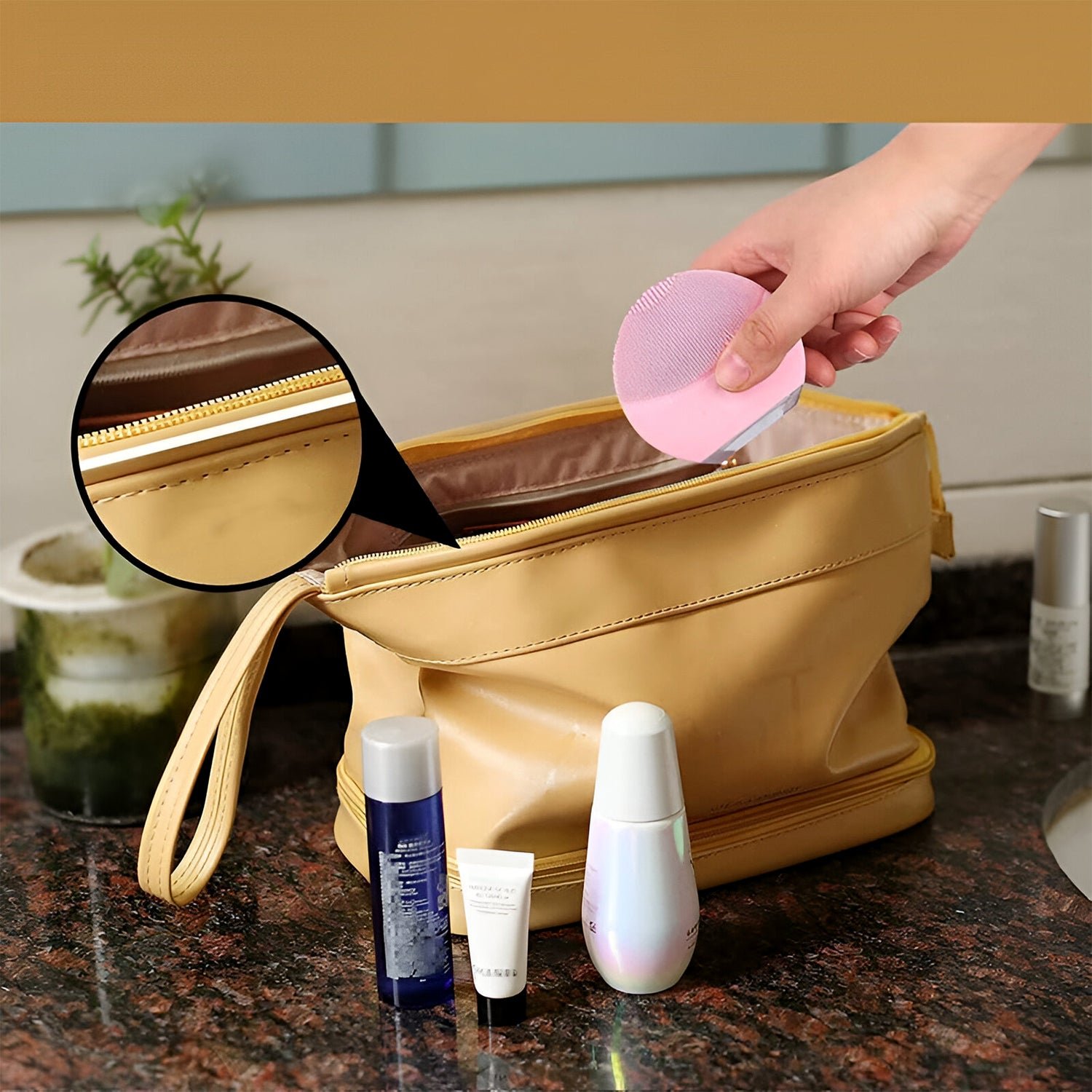 Makeup Storage Bag – Spacious Dual-Compartment Organizer - Image 3