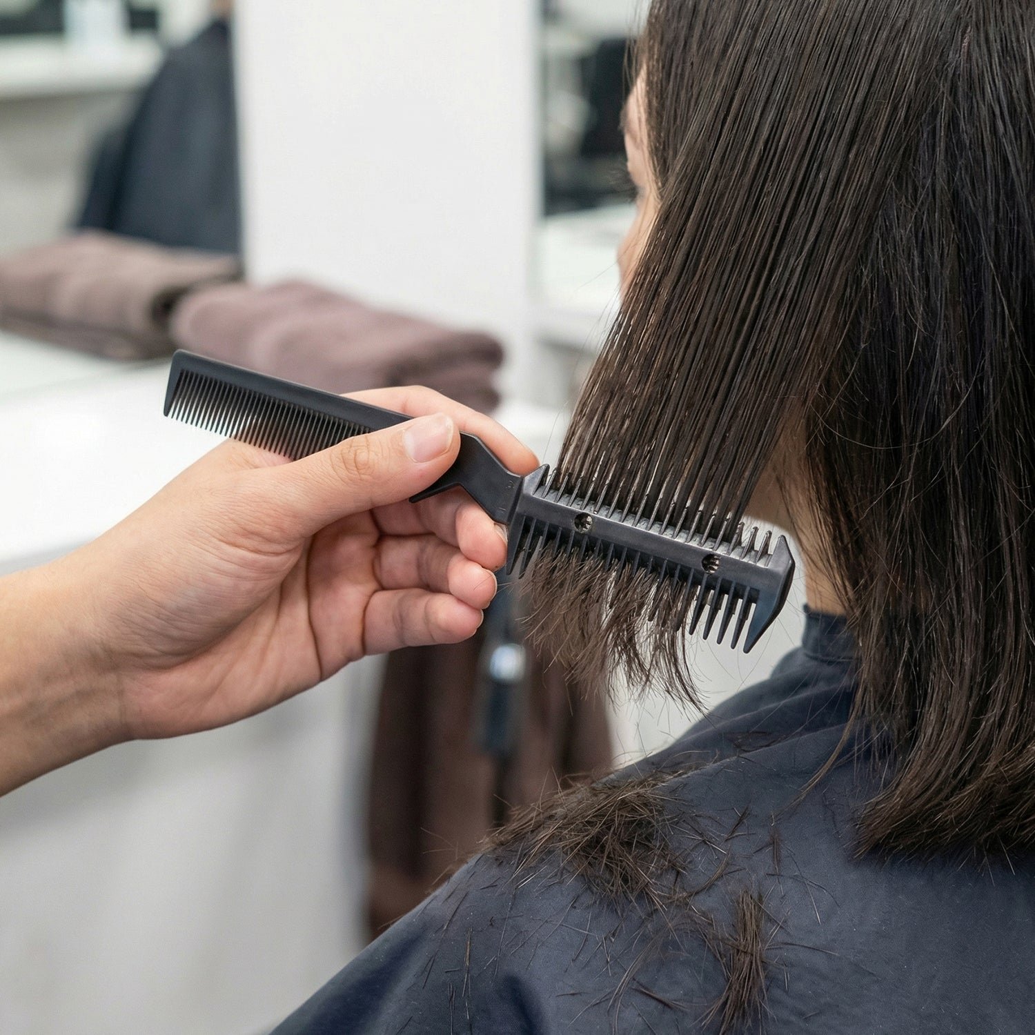 Hair Cutting Comb with Razor Blade – Precise Grooming Tool for Men & Women - Image 3