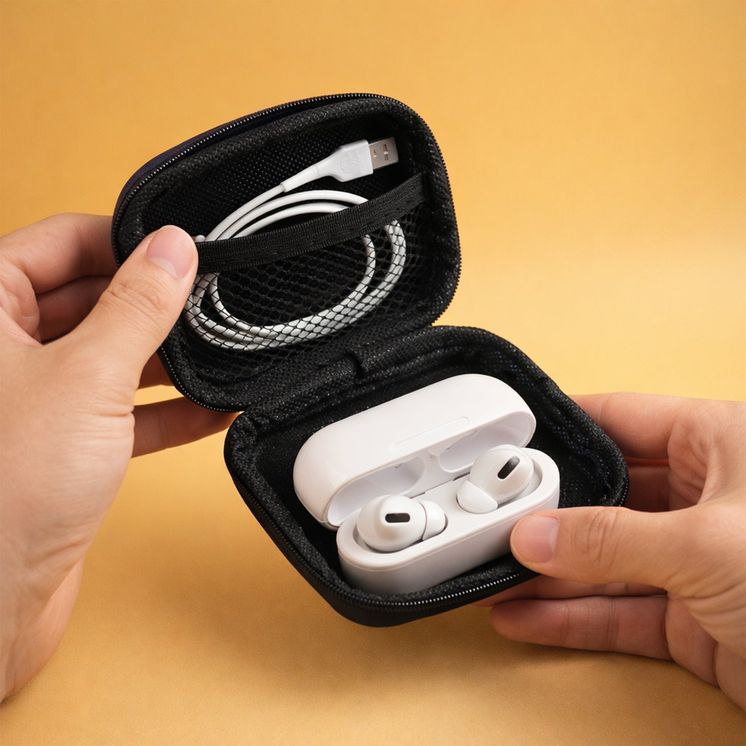 Portable Earphone Case – Compact Travel Organizer for Gadgets - Image 3