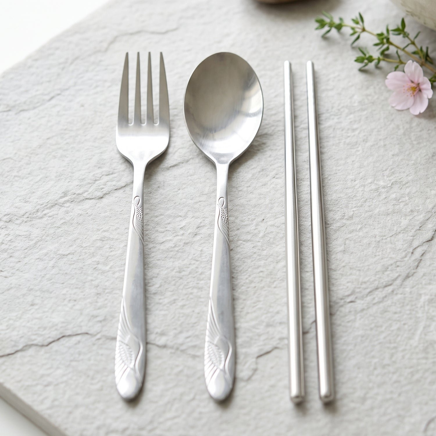 Portable Stainless Steel Cutlery Set Fork Spoon Chopsticks Pouch (4 Pc Set) - Image 3