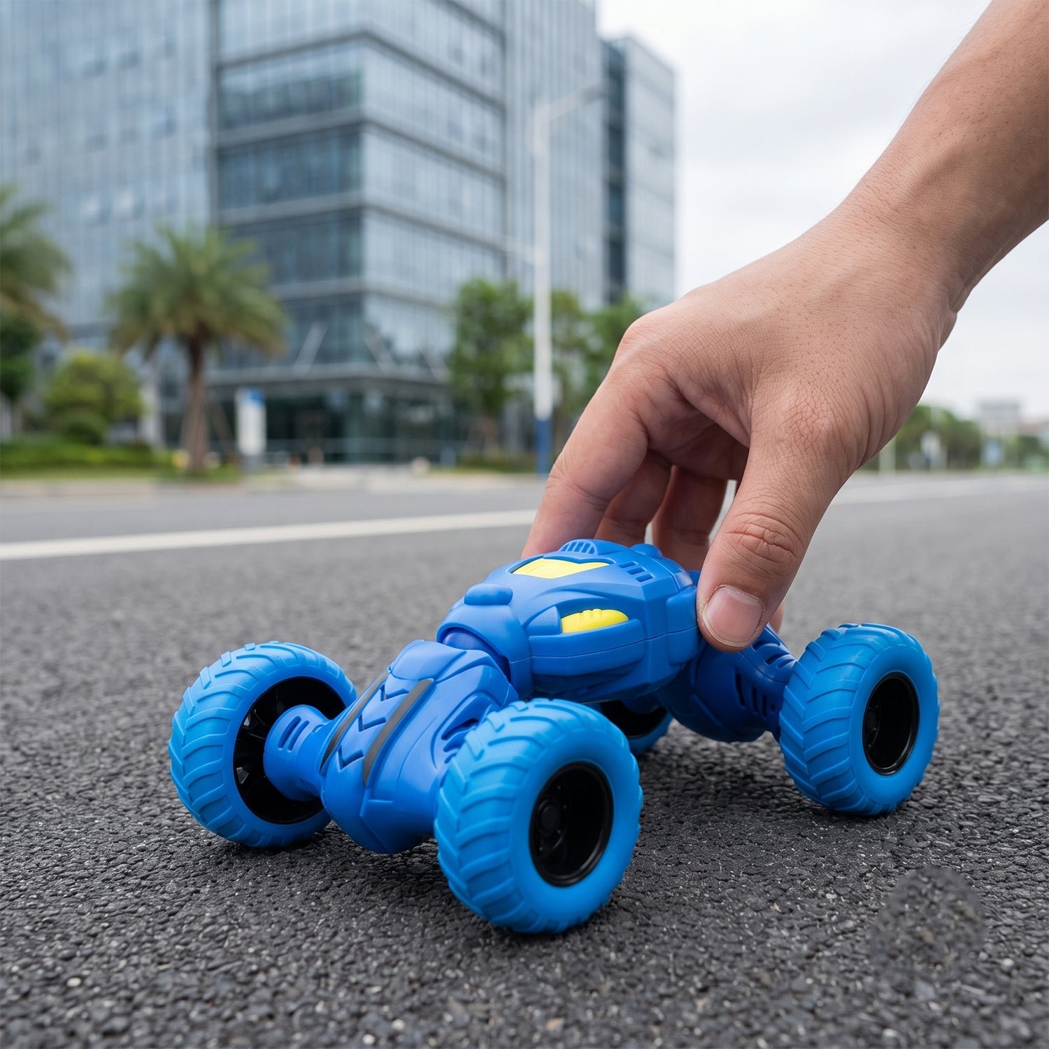 Telescopic Pull Back Stunt Car Toy for Kids Friction Off Road Vehicle (1 Pc) - Image 3