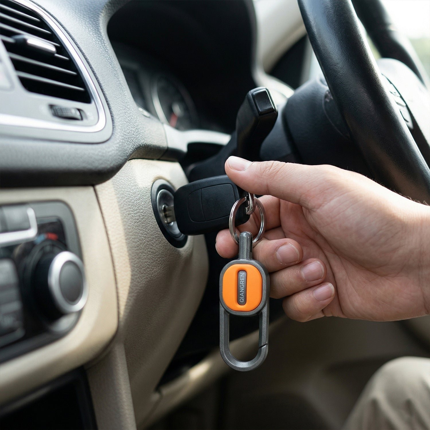 Heavy Duty Push Lock Metal Keychain – Secure Dual Ring Design - Image 5